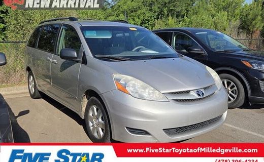 2009 Toyota Sienna LE