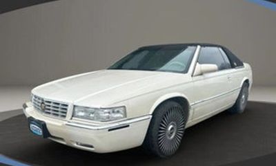 2001 Cadillac Eldorado ESC