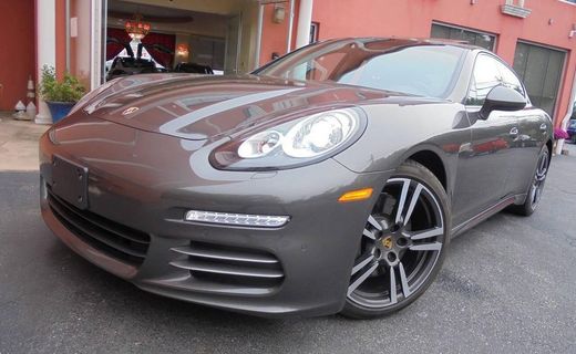 2015 Porsche Panamera