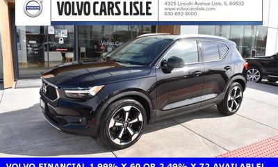 2019 Volvo XC40 R Design Momentum