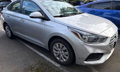 2018 Hyundai Accent SE AND SEL