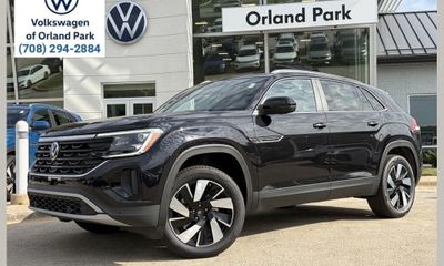 2026 Volkswagen Atlas Cross Sport 4MOTION SE