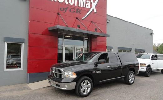 2018 Ram 1500 SLT