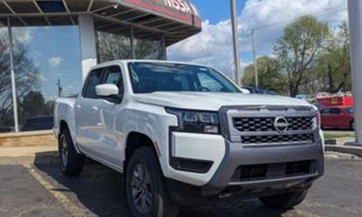 2024 Nissan Frontier S