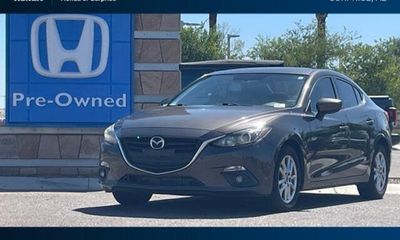 2015 Mazda MAZDA3 Touring GS