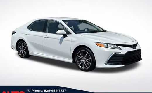 2023 Toyota Camry XLE
