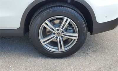 2022 Mercedes-Benz GLC-Class GLC300