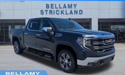 2025 GMC Sierra SLT