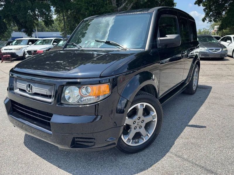 2008 Honda Element — a typically priced live listing