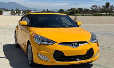 2016 Hyundai Veloster Standard Turbo R