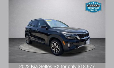 2022 Kia Seltos SX Sunroof PKG