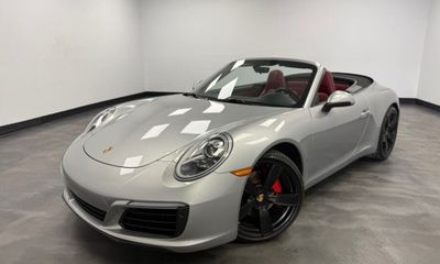 2017 Porsche 911 Cabriolet 4