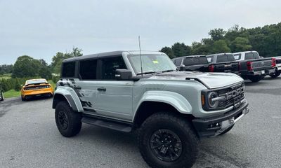 2024 Ford Bronco Raptor