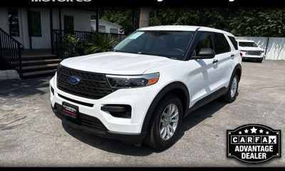 2020 Ford Explorer Base