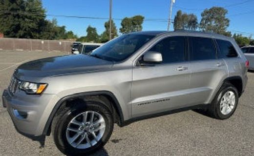2019 Jeep Grand Cherokee Laredo