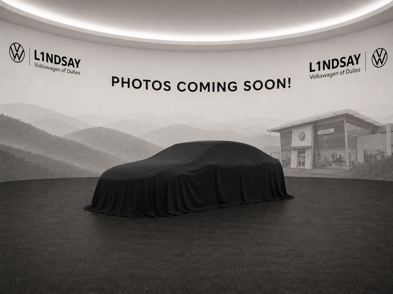 2019 Lincoln Navigator L — a typically priced live listing