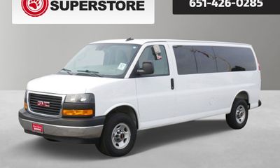 2025 GMC Savana LT EXT
