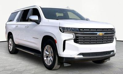 2024 Chevrolet Suburban Premier