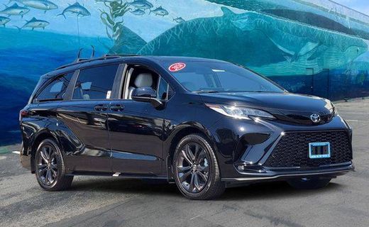 2026 Toyota Sienna XSE