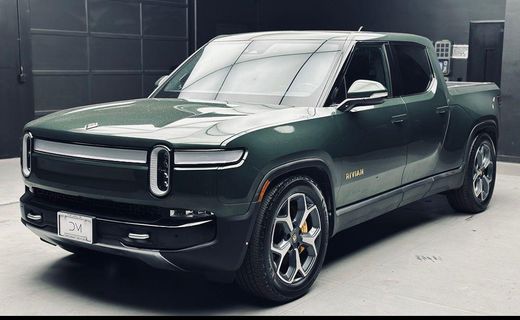 2023 Rivian R1T Adventure