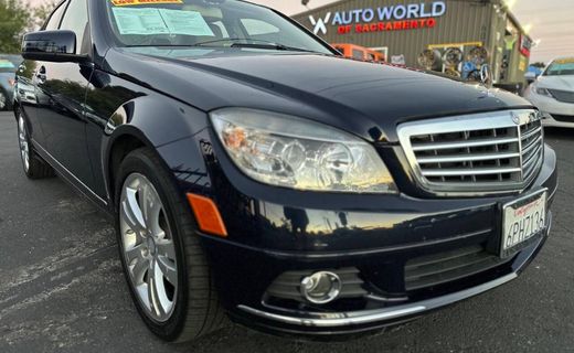 2011 Mercedes-Benz C-Class C300