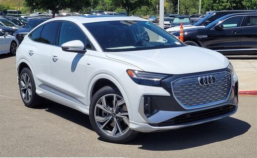 2023 Audi Q4