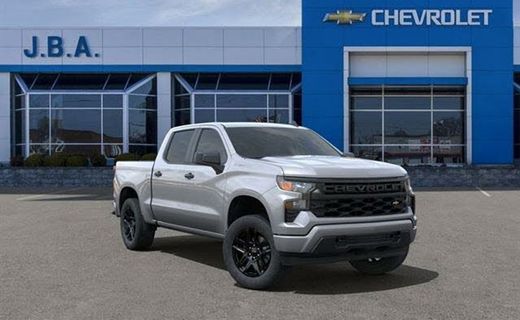 2025 Chevrolet Silverado Custom