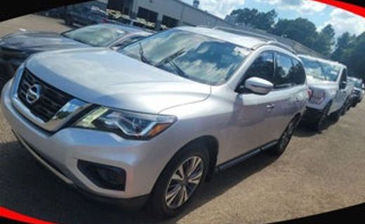 2018 Nissan Pathfinder S