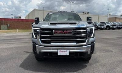 2026 GMC Sierra HD SLE