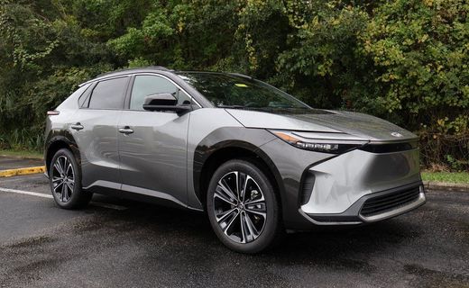 2024 Toyota BZ4X XLE