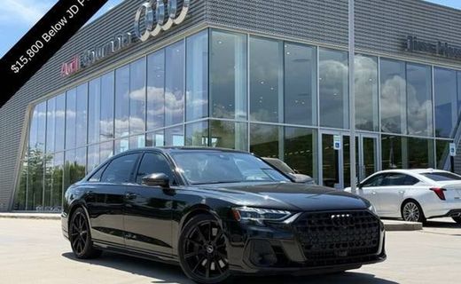 2023 Audi S8