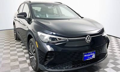 2025 Volkswagen ID 4 Pro