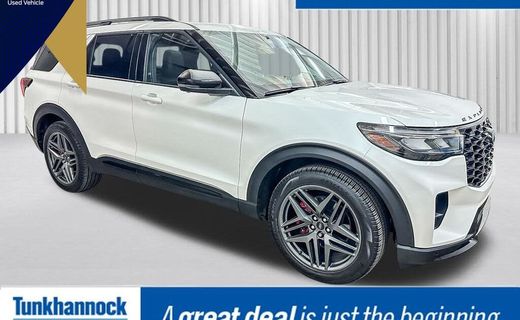 2025 Ford Explorer ST
