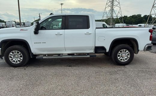 2024 Chevrolet Silverado HD LT
