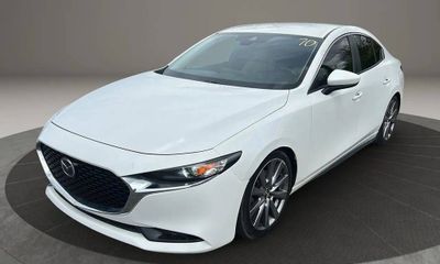 2019 Mazda MAZDA3 With Select