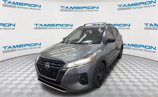 2021 Nissan Kicks SR