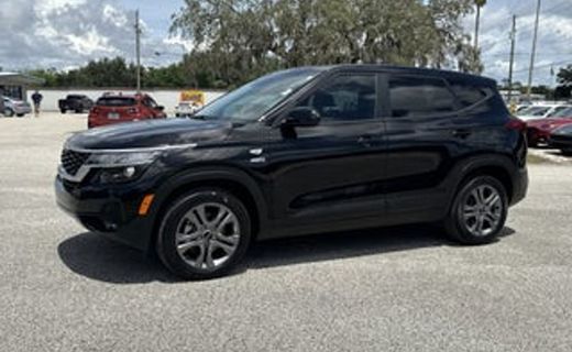 2023 Kia Seltos LX