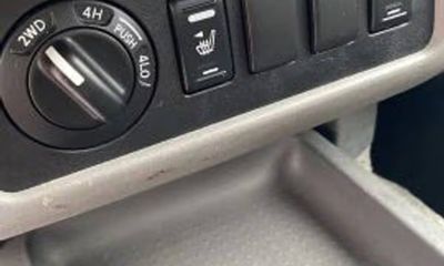 2005 Nissan Frontier LE
