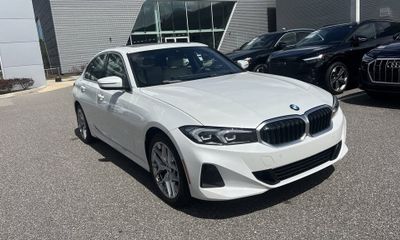2025 BMW 330I Sedan