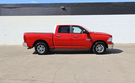 2017 Ram 1500 SLT