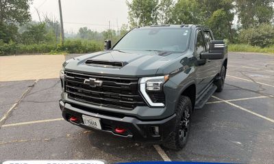 2025 Chevrolet Silverado HD LTZ