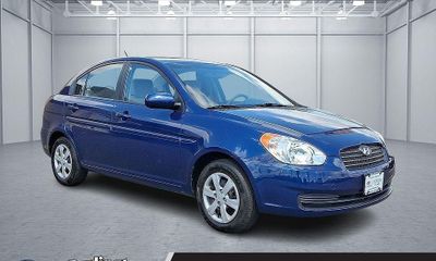 2010 Hyundai Accent GLS