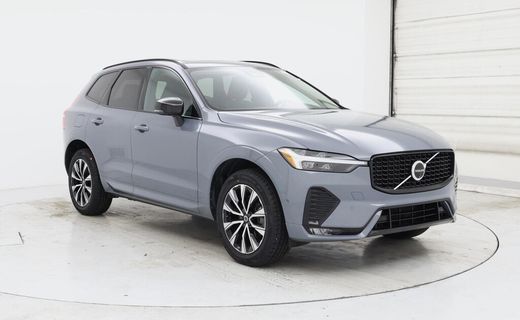 2024 Volvo XC60 Plus Dark