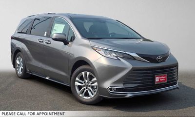 2026 Toyota Sienna Limited