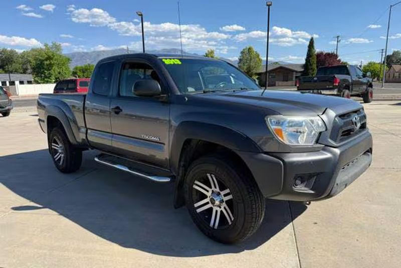 2013 Toyota Tacoma — a typically priced live listing