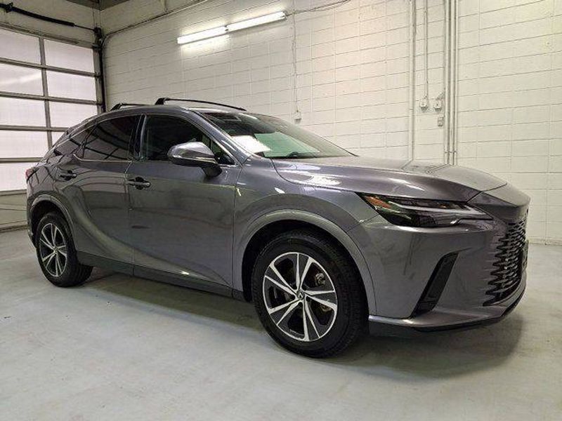 2023 Lexus RX — a typically priced live listing