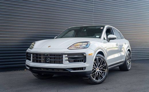 2025 Porsche Cayenne