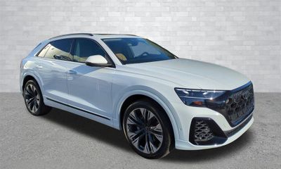 2025 Audi Q8 S Line Quattro