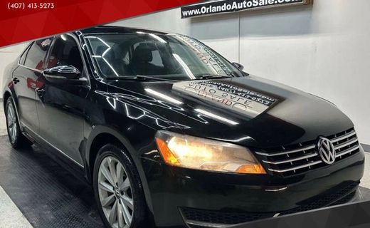 2012 Volkswagen Passat SEL
