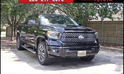2018 Toyota Tundra SR5